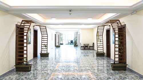 Dabi Hotel & Apartments