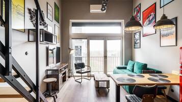 Suite estudio de diseñador | Área de sala de estar