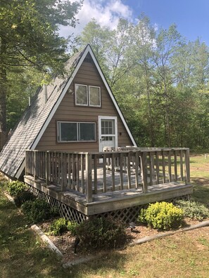 Terrace/patio - The Little A frame (Wellston)
