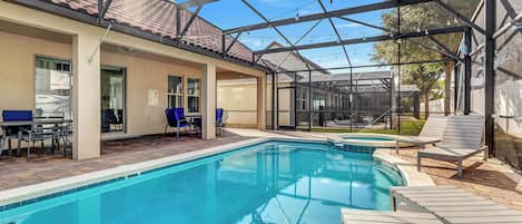 Outdoor pool, a heated pool