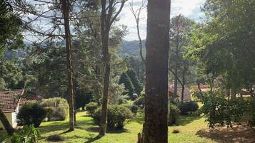 Chalé premium | Vista para a colina