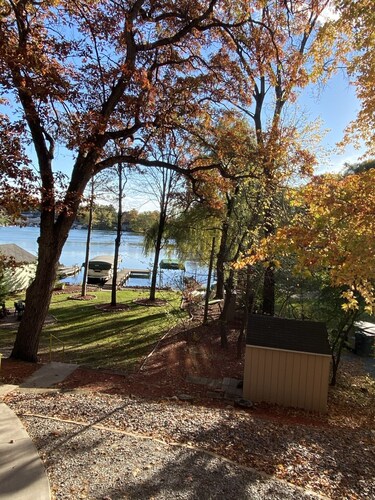 Calm Waters Chain O' Lakes Vacation Home