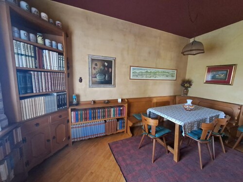 Small villa with garden, between the Dolomites and Venice. Ideal for families and groups
