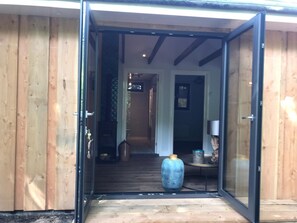 تفاصيل الفندق من الخارج