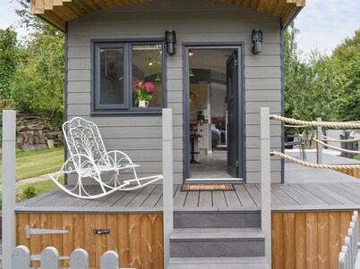 Ponsford Ponds Jacks Shepherd Hut - BCPONHUT