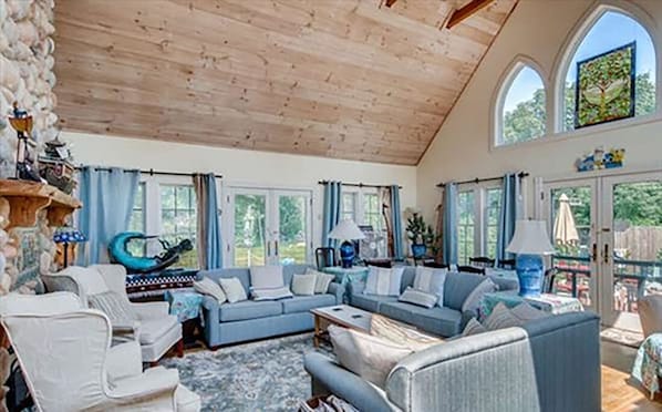 Reception - West Tisbury Inn (Vineyard Haven)