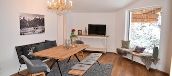 Waldcafe - Das Chalet am See