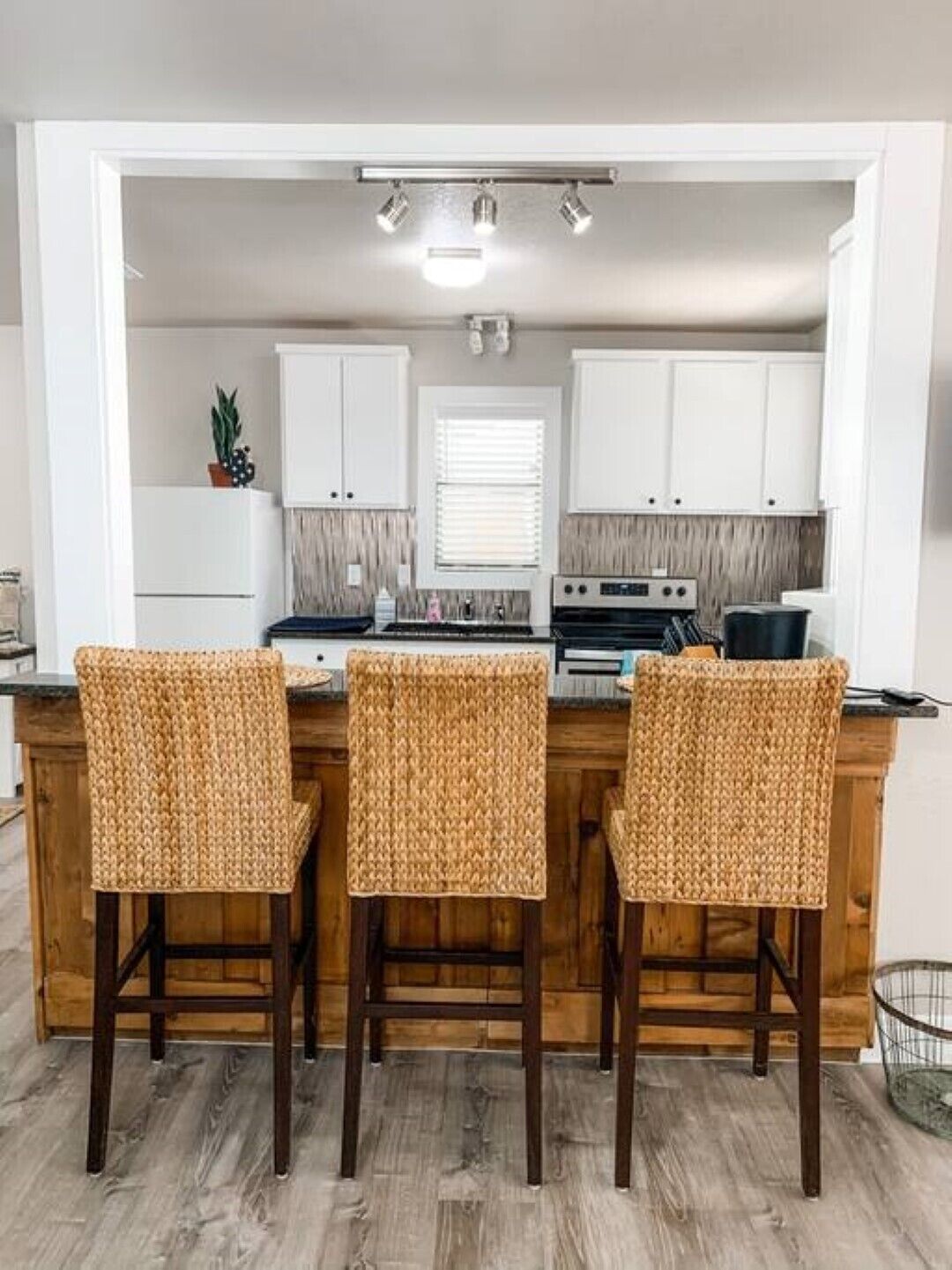 Refrigerador, microondas, horno, placa de cocina