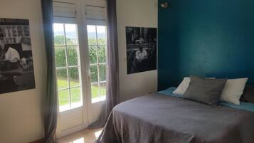 3 bedrooms, WiFi