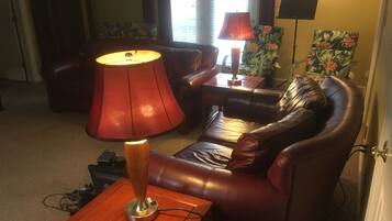 Smart TV, DVD player, offices