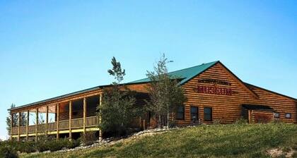 Bighorn Mountain Base Barn, Charming and unique!