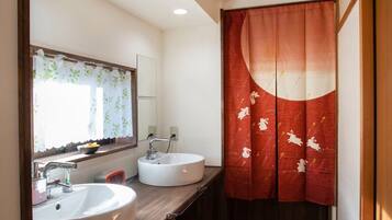 Hair dryer, towels