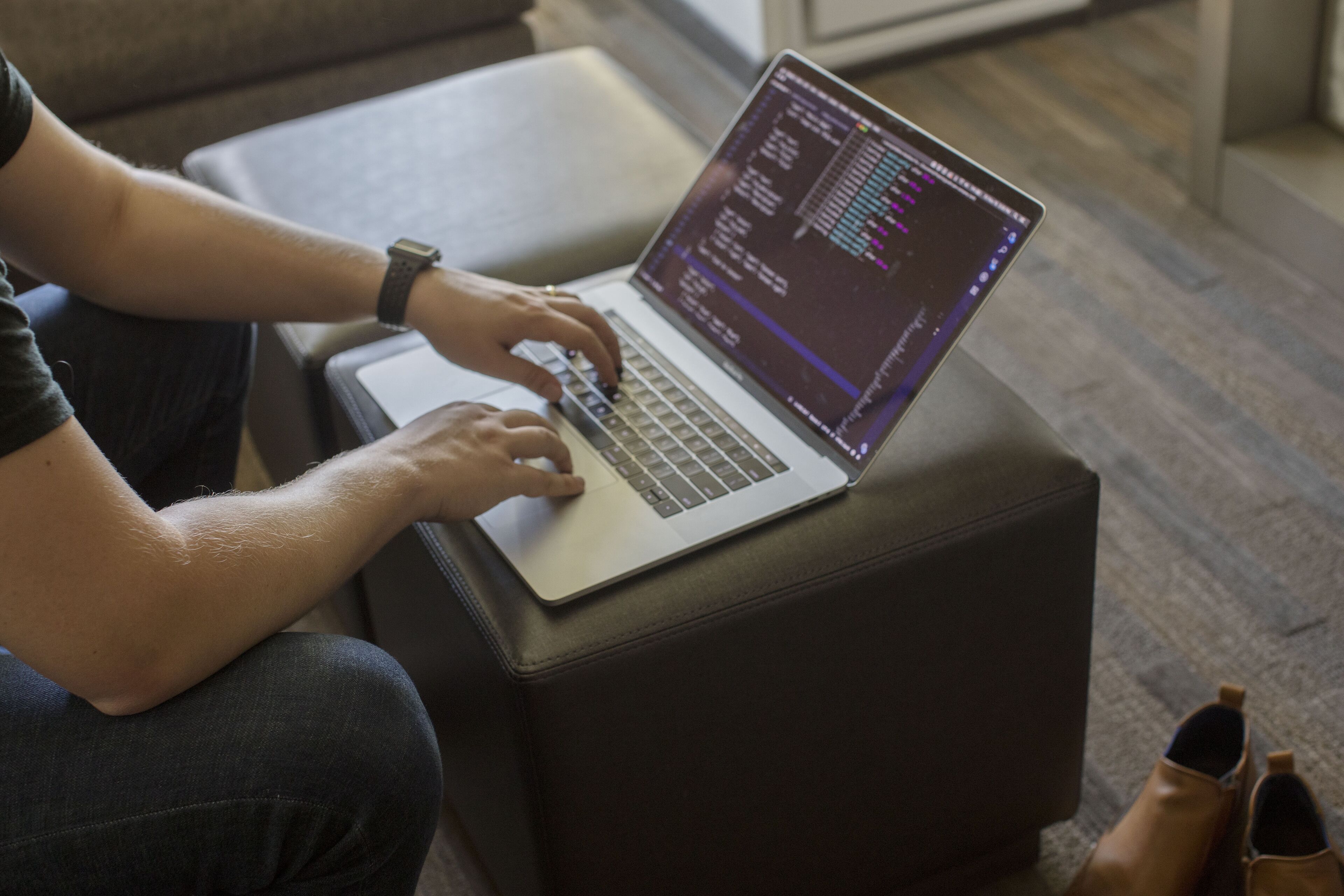 1 bedroom, premium bedding, desk, laptop workspace