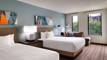 1 bedroom, premium bedding, desk, laptop workspace