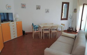 Télévision, table de tennis de table