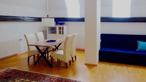 Appartement | Restauration dans la chambre