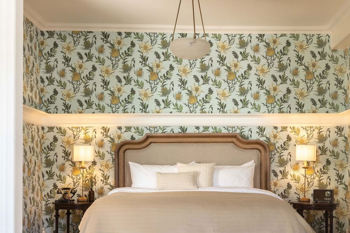 Egyptian cotton sheets, premium bedding, pillowtop beds, in-room safe