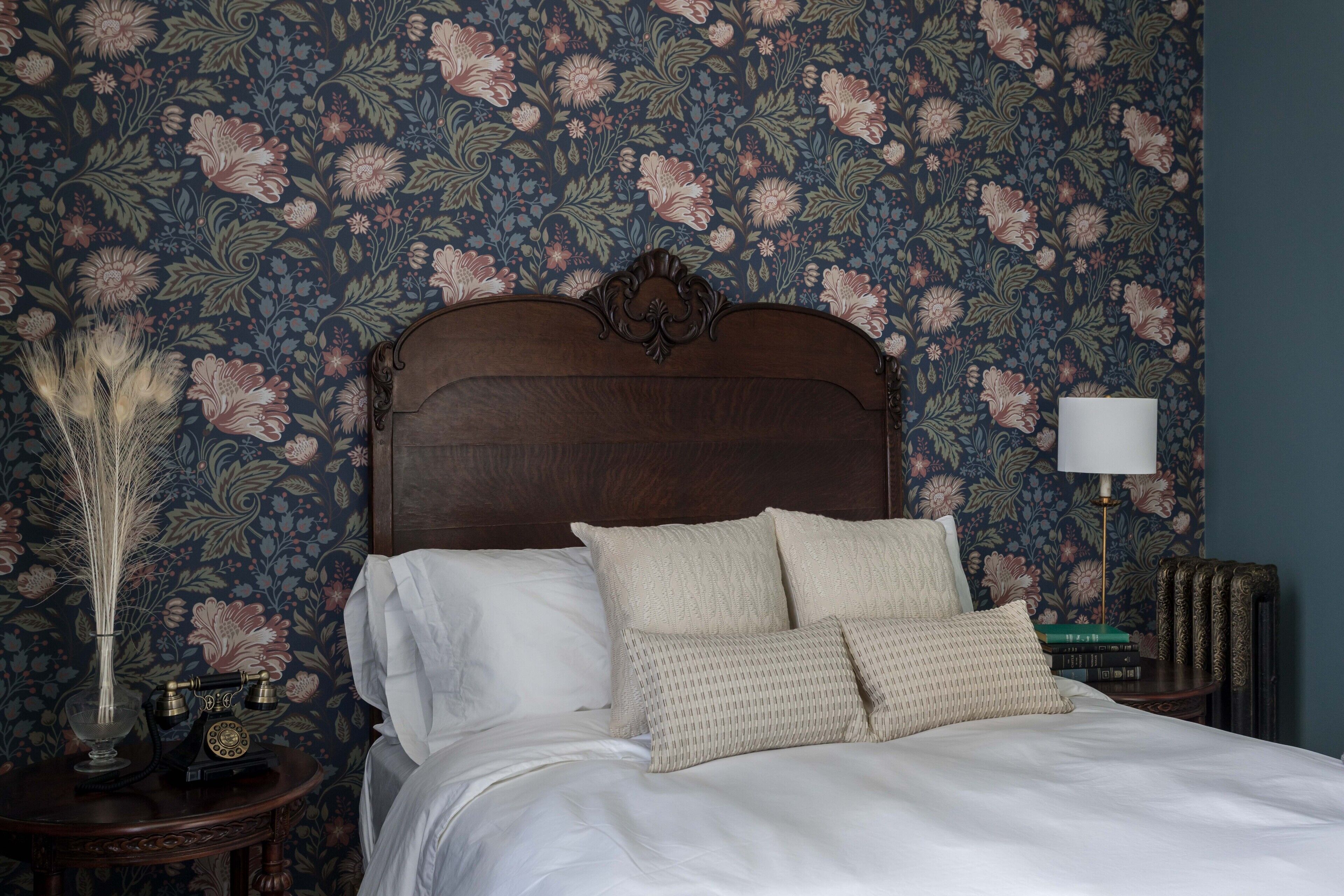 standard room | egyptian cotton sheets, premium bedding, pillow-top beds, in-room safe