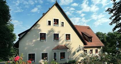 Gasthof Schloßbraeu Lintach