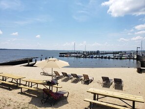 Beach nearby, beach towels