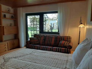 Apartment | 1 bedroom, free WiFi, bed sheets - Ferienwohnung Lucretia a3 (Ruhstorf)