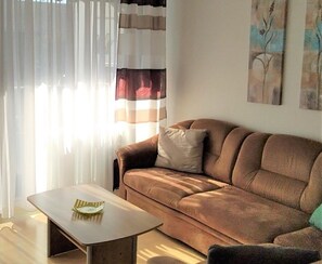 Apartment, 1 Schlafzimmer (32m²) | Wohnzimmer