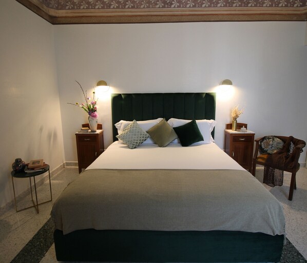 1 bedroom, in-room safe, free WiFi, bed sheets - 1940 Luxury Accommodations - Suite Smeraldo (Ostuni)