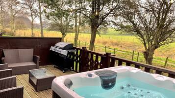 家庭木屋, 私人浴室, 河景 | 外观