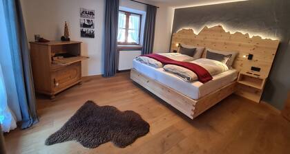 Wohlfühl Wohnung Waxenstein ***** mit 4 Balkone