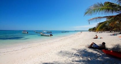 La única villa en la playa más bonita en el paraíso!