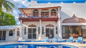 Pool - Ak Villa-Akumal Bay, the ONLY villa on the prettiest beach in Paradise! (Akumal)