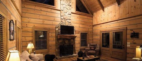 TV, fireplace