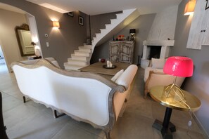 Interior - Vacation rental house with pool AUREILLE LS1-277 (Aureille)