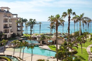 An infinity pool, a heated pool - Peace and Serenity! Your home on the beach w/ all you need! (Cabo San Lucas)