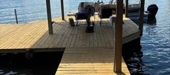 Entfliehen Sie dem wunderschönen Caney Lake