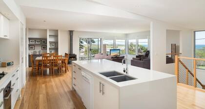 Waikiki Dream - sleeps 11