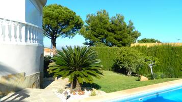 Alberca al aire libre