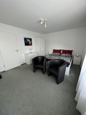 1 bedroom, desk, iron/ironing board, free WiFi - Apartment on the ground floor Essen Kettwig (Stadtbezirke IX)