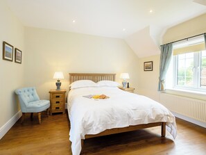 3 bedrooms, free WiFi, bed sheets