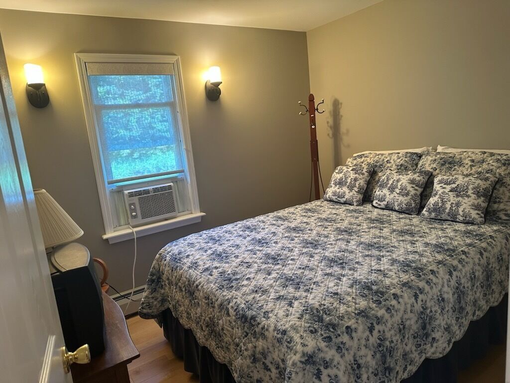 3 chambres, fer et planche à repasser, Wi-Fi gratuit, draps fournis