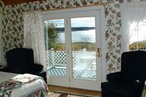 7 bedrooms, iron/ironing board, travel crib, free WiFi - 1820's Home on 200 acres w/ Sand Beach 5 mins from Acadia Nat'l Park at Schoodic (Gouldsboro)