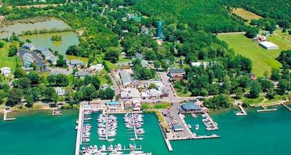 Tilava Condo historiallisessa Chesapeakes - Cedar Point - Downtown Sandusky