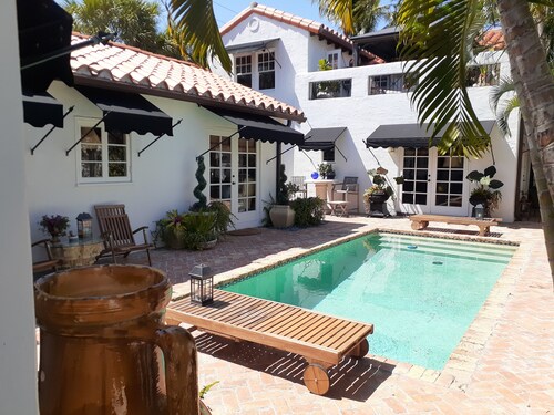 LUXURY COTTAGE IN WEST PALM BEACH FLORIDA - Unit Number #2