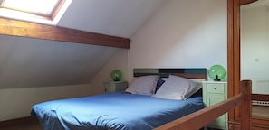 1 chambre, Wi-Fi gratuit, draps fournis