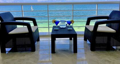Beach Front Penthouse on the Beach