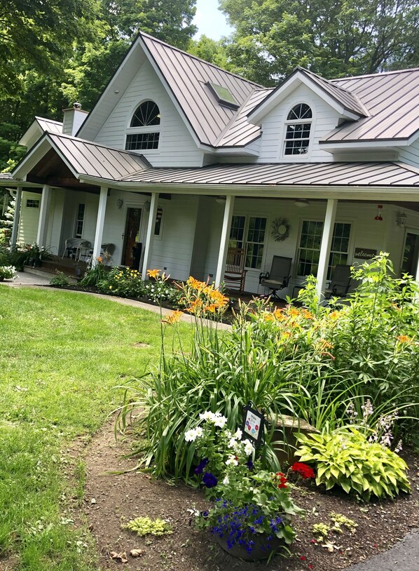 Exterior - Cozy apartment (Chaumont)