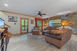 Smart TV, DVD player