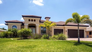 Exterior - Gorgeous Spacious 4 bedrooms 3B baths in Punta Gorda Isles on Canal with pool (Punta Gorda)