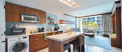 電子レンジ、オーブン、コンロ、食器洗い機