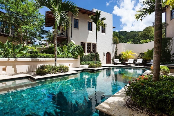 Outdoor swimming pool